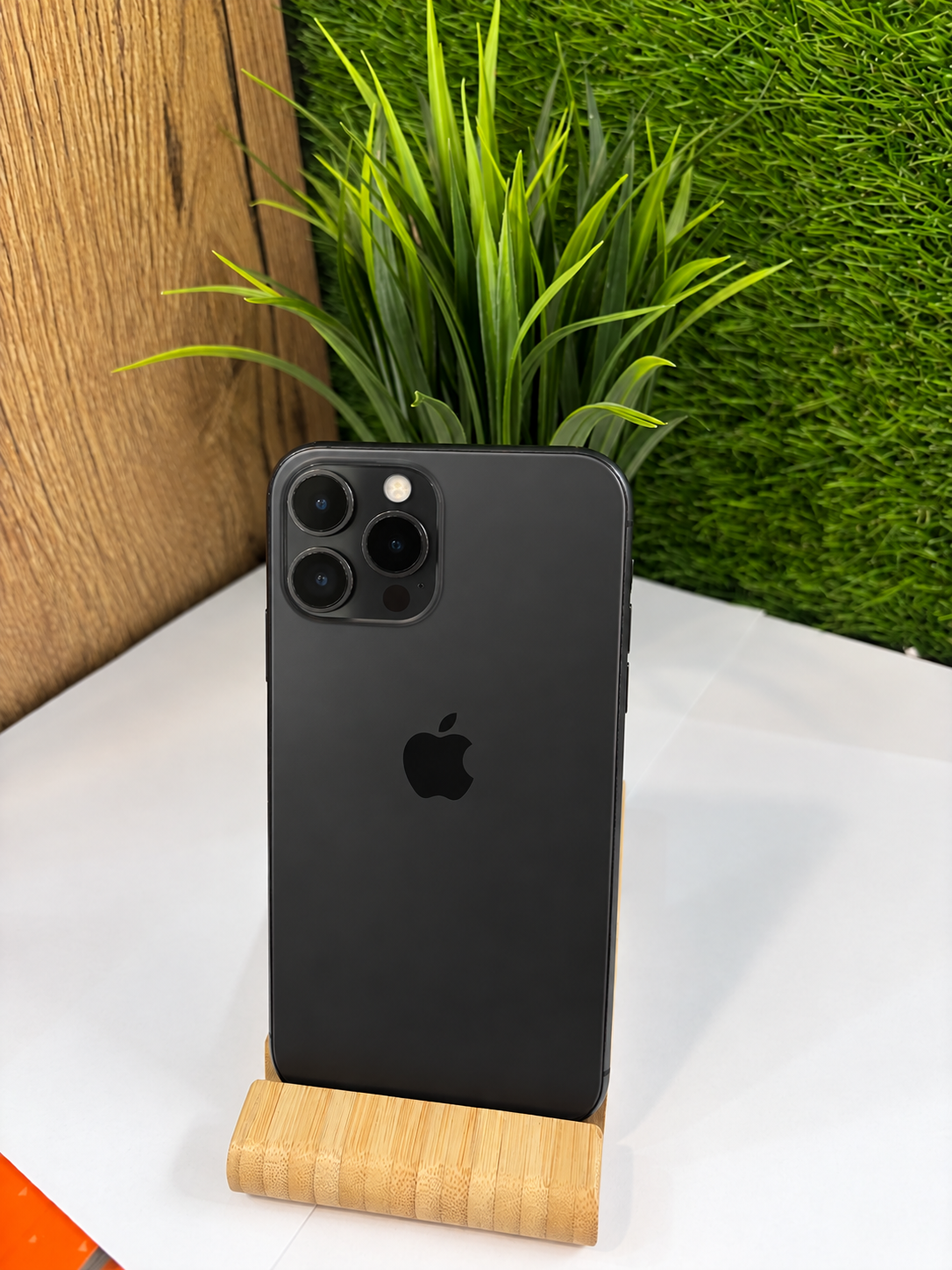 Apple iPhone 15 Pro Kártyafüggetlen 128 GB, 12 hó garancia